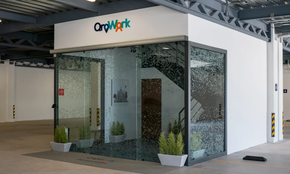 Qrowork_slider1_2